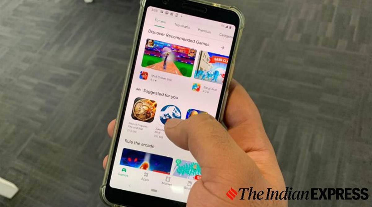 ऑपरेटिंग सिस्टीम आणि युजर इंटरफेस : भारतात सध्या सामान्यपणे अ‍ॅण्ड्रॉइड आणि आयओएस या दोन सिस्टीमवर आधारित फोन बाजारात पाहायला मिळतात. अ‍ॅण्ड्रॉइडबाबत बोलायचं तर सध्या सर्वच स्मार्टफोन निर्मात्यांनी अत्यंत चांगल्या दर्जाच्या अ‍ॅण्ड्रॉइड ऑपरेटिंग सिस्टीमवर आधारित युजर इंटरफेस उपलब्ध करून दिले आहेत.