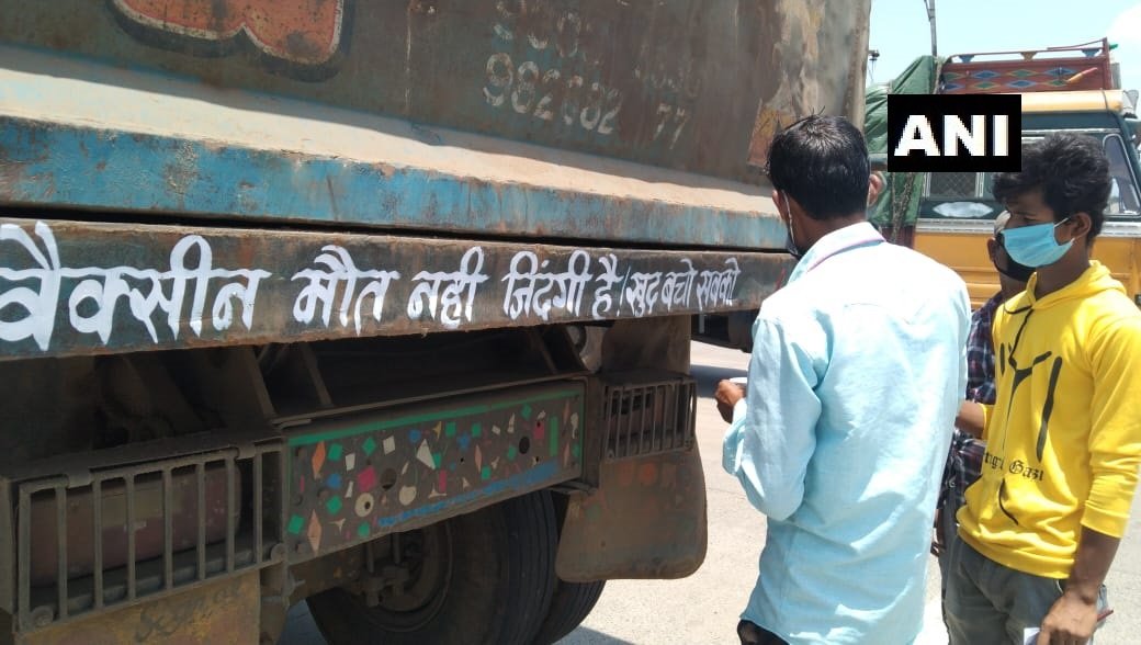 Corona slogans on trucks
