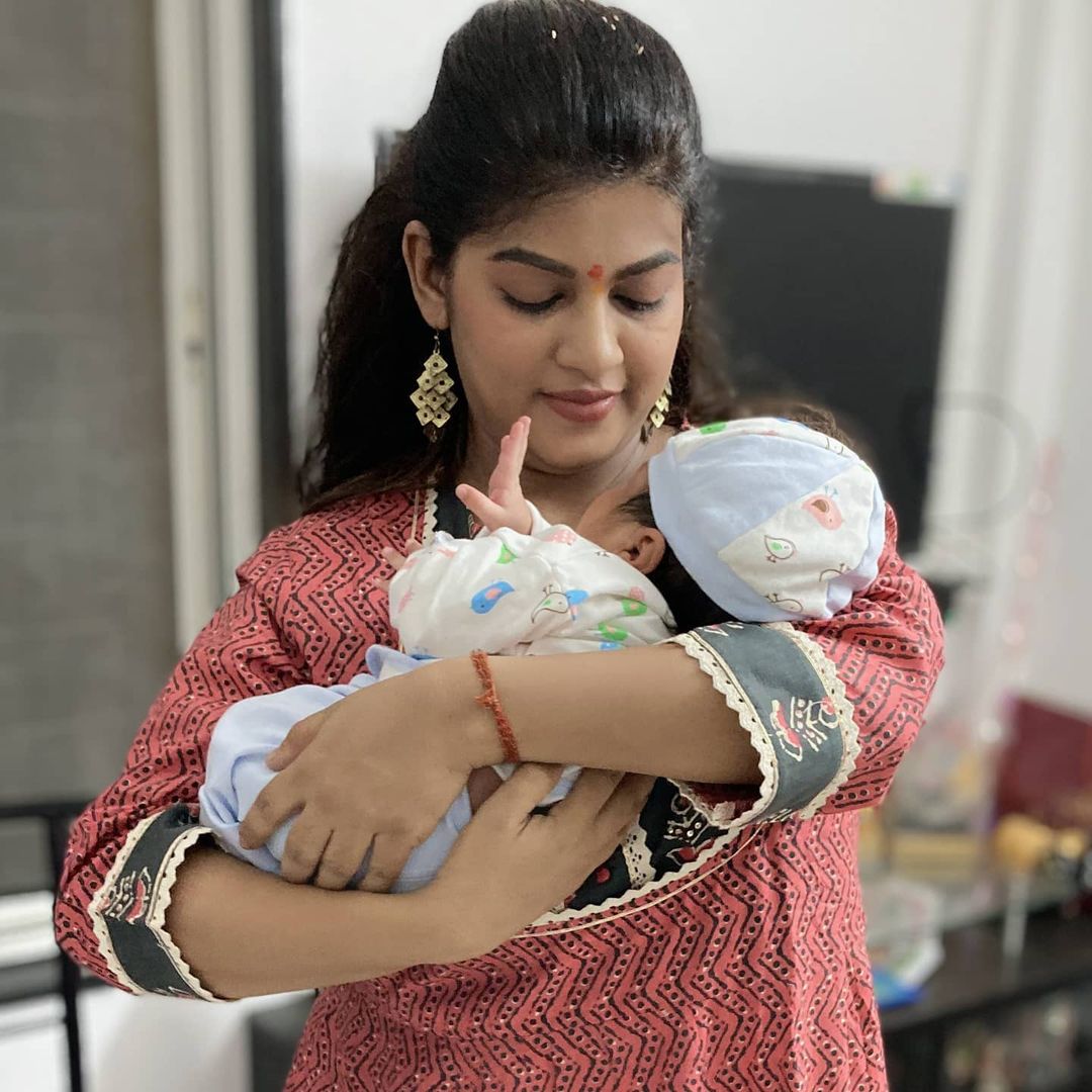 Dhanashri Kadgaonkar Baby Name Ceremony