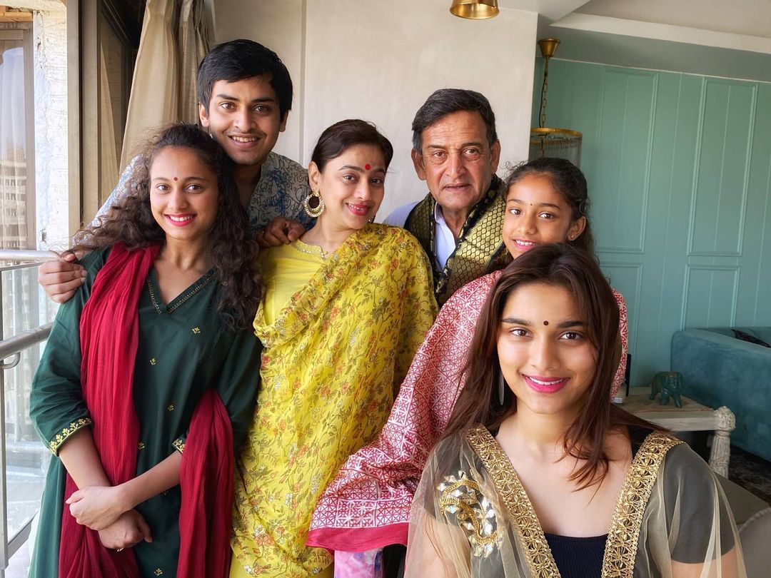 Mahesh Manjrekar Daughter Gauri Ingawale