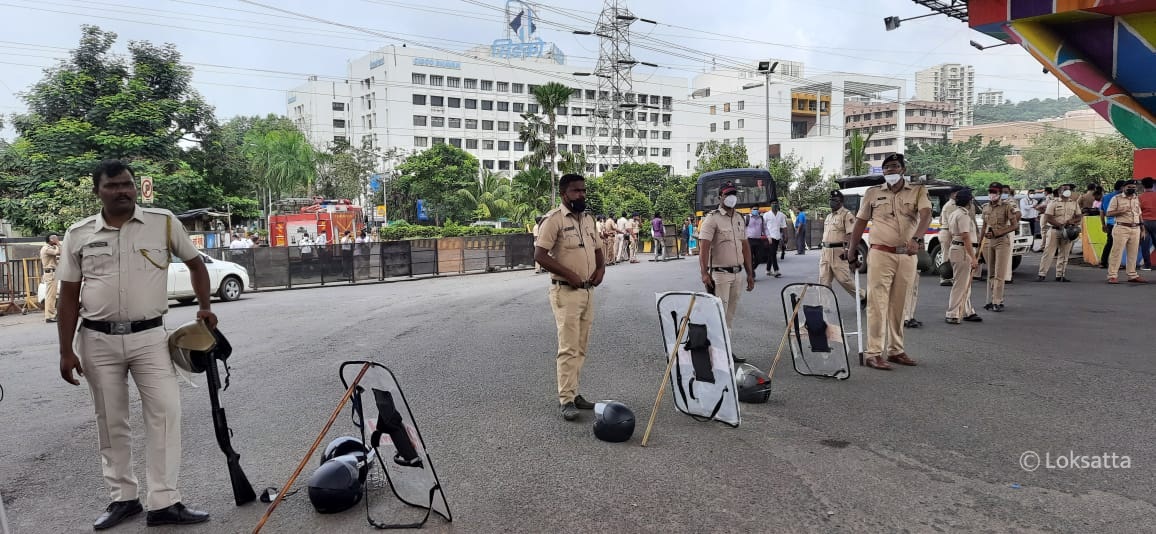 Navi mumbai airport name d b patil protest at cidco office police security