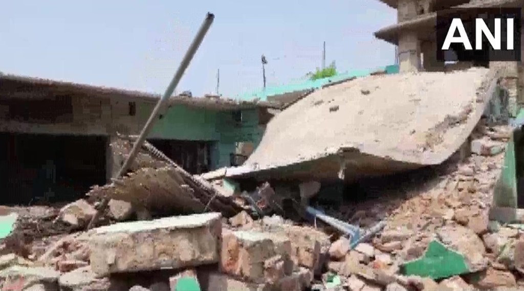 Bihar A part of the building collapsed due to a big explosion in the room next to the madrasa