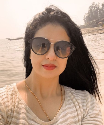 Hasin Jahan shared One-Piece picture on instagram