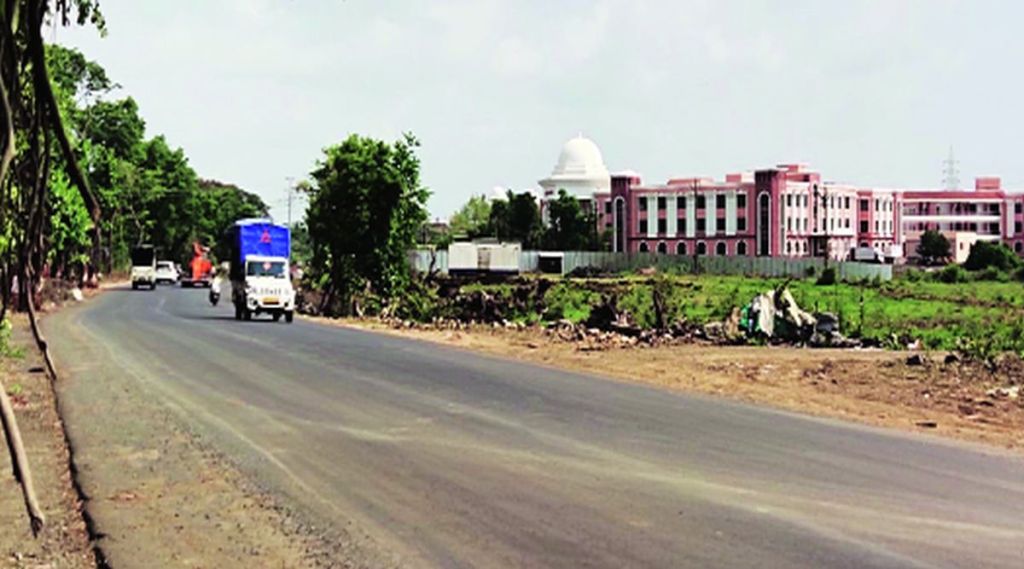  रस्ते रुंदीकरणासाठी ३४ कोटी