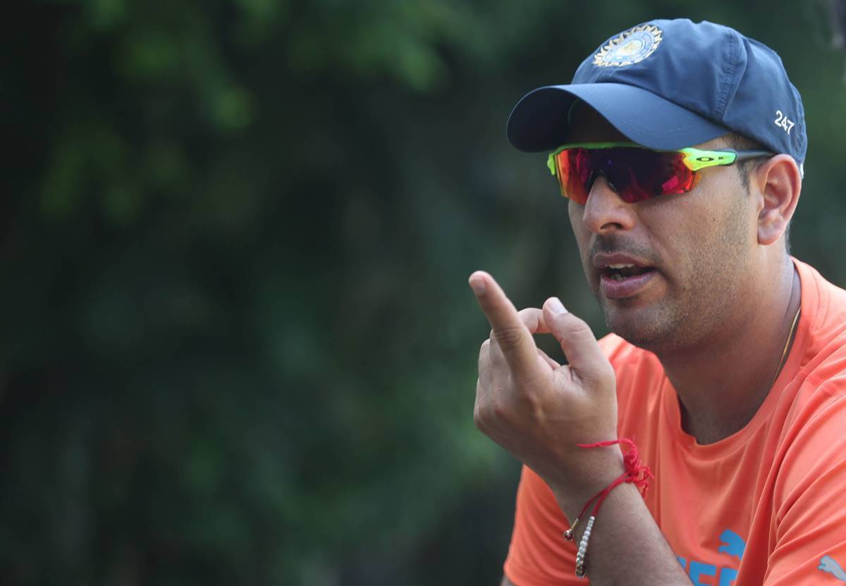 Yuvraj Singh sends covid critical beds and medical equipment to himachal pradesh