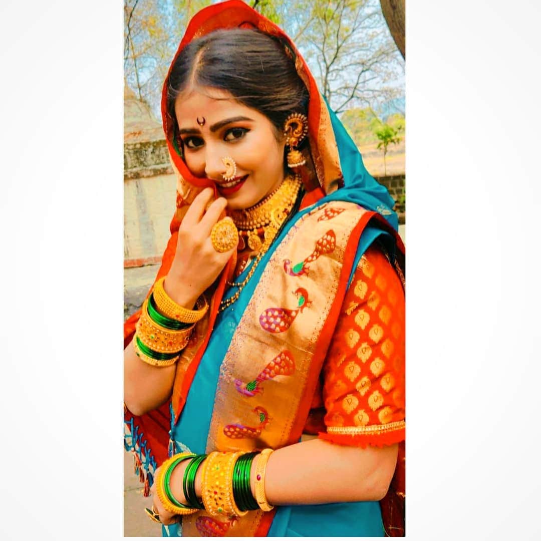 Asmeeta Deshmukh Devmanus Dimple Information Photos