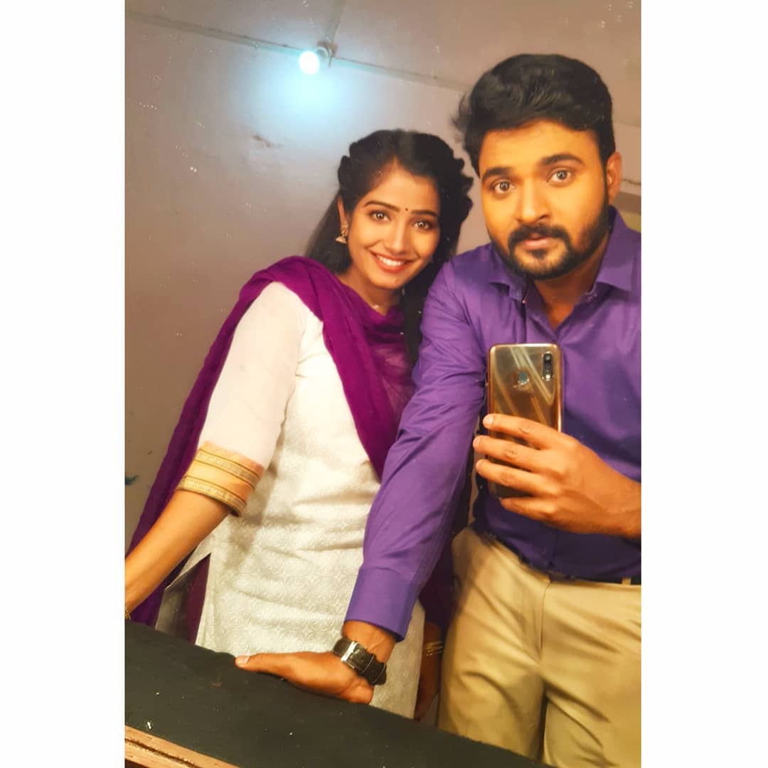 Asmeeta Deshmukh Devmanus Dimple Information Photos