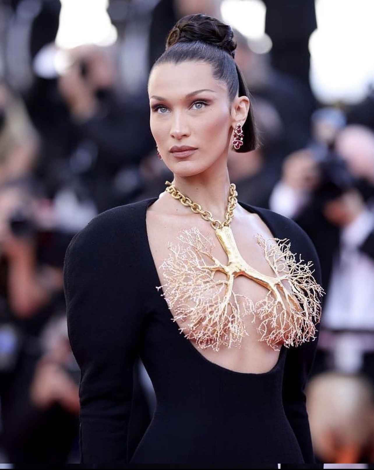 Bella Hadid Gold Lung Necklace At Cannes