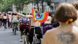 Berlin bike riders go topless For Gender Equality