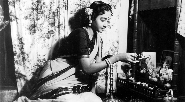 Bollywood Actress Lost Their Spouses