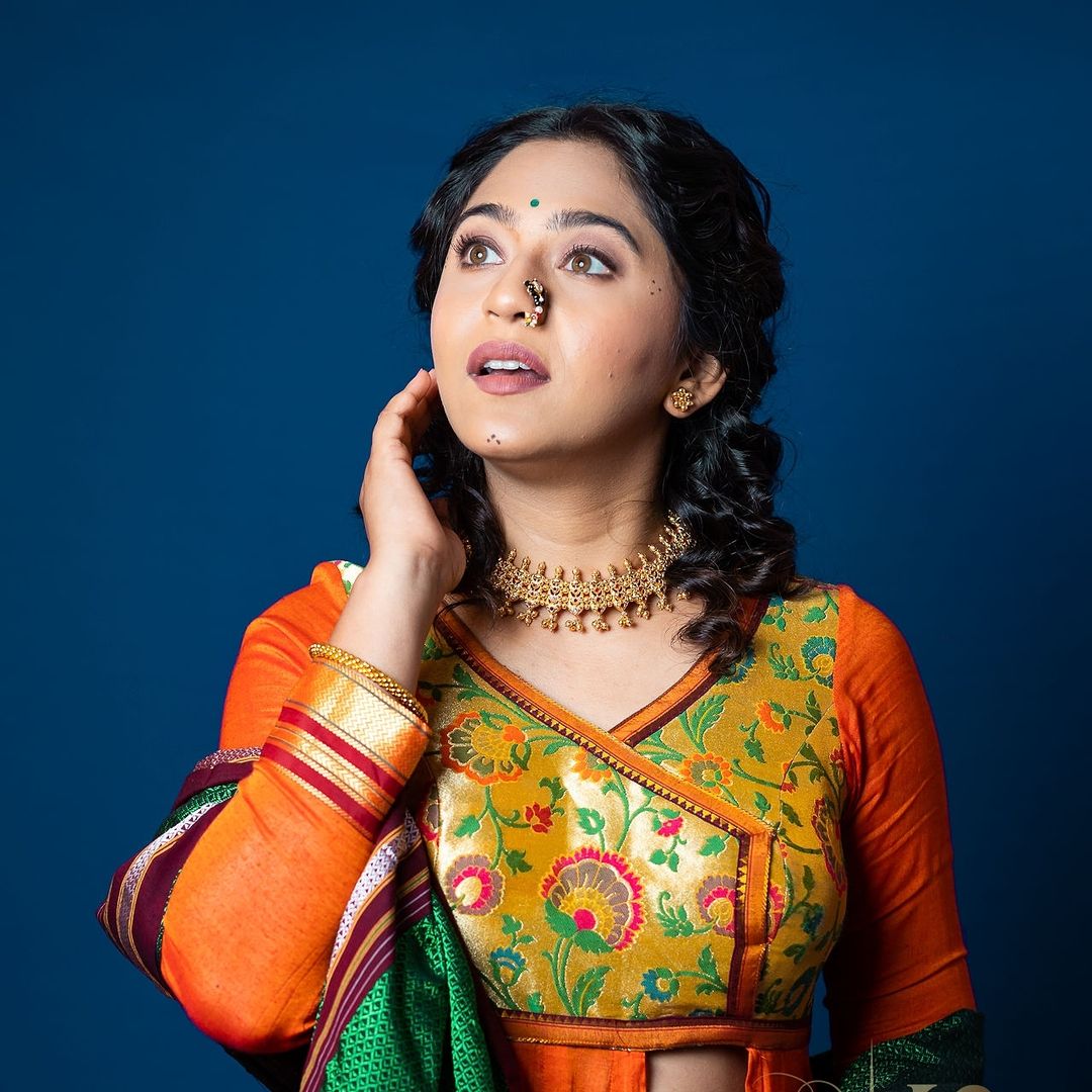 Mrunmayee Deshpande Rao Pretty Photos Traditional Look