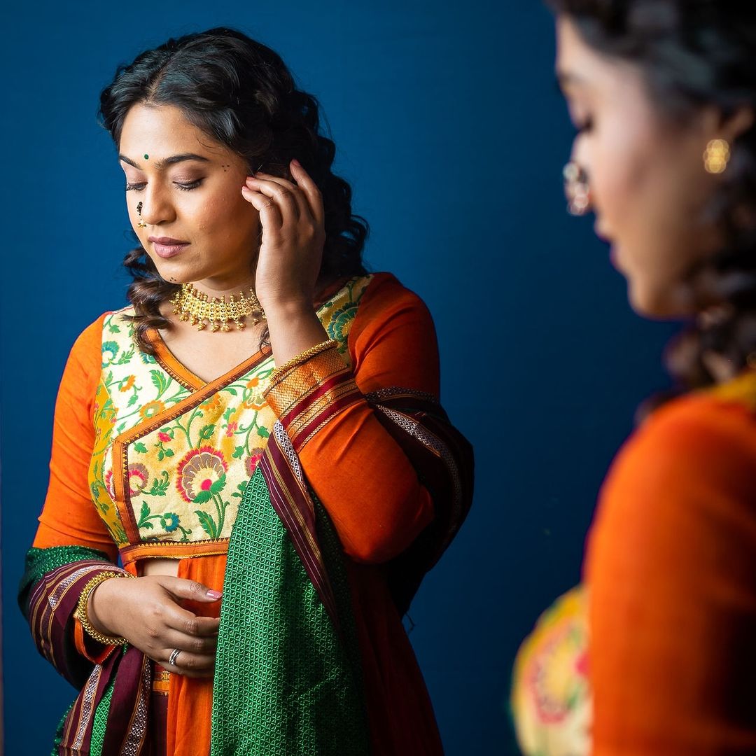 Mrunmayee Deshpande Rao Pretty Photos Traditional Look