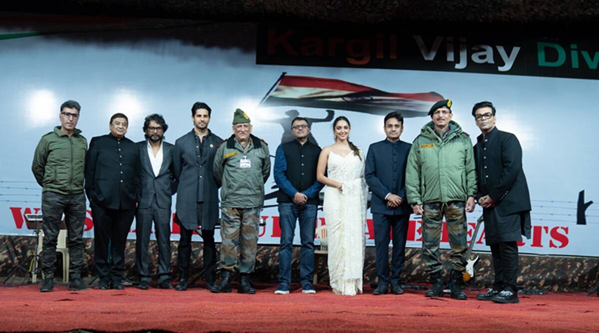 नुकतंच कियाराचा आगामी चित्रपट 'शेरशाह'चा ट्रेलर लॉंच झालाय. या ट्रेलर लॉंच सोहळ्यात कियारा एथनिक लुकमध्ये दिसून आली.