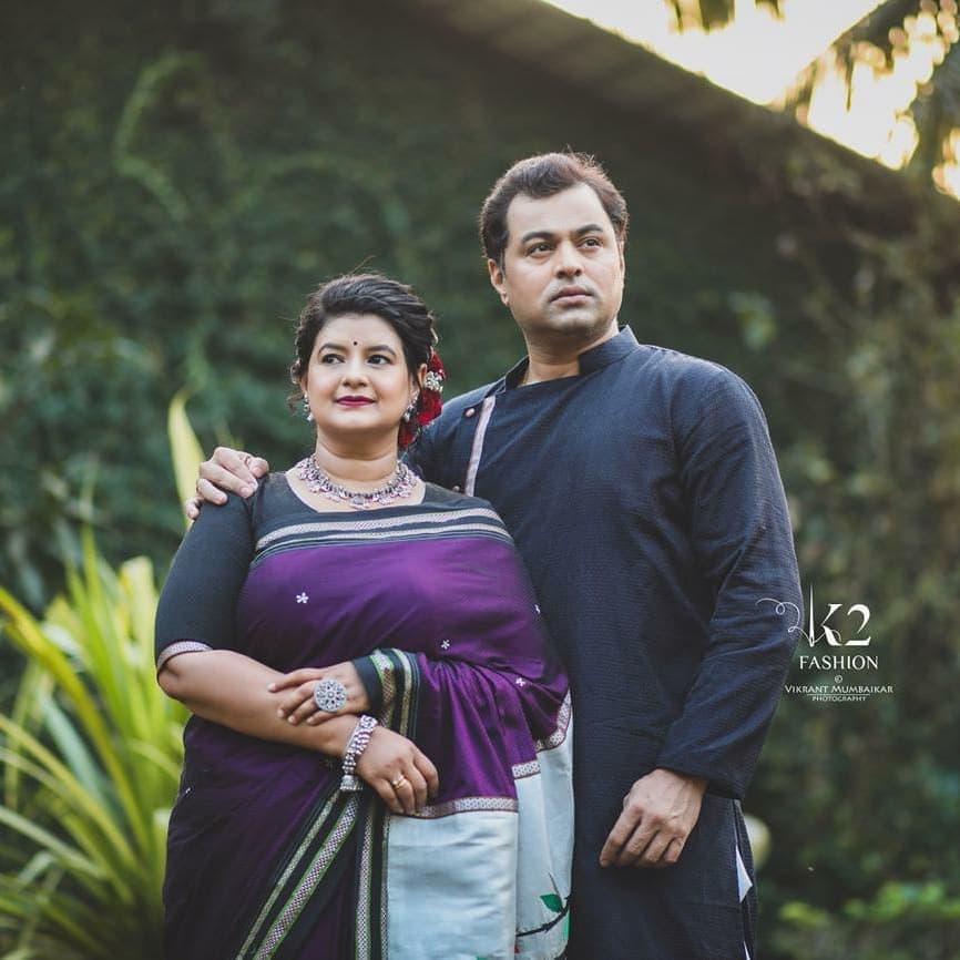 Subodh Bhave Manjiri Bhave Anniversary Love Story Wedding Photos