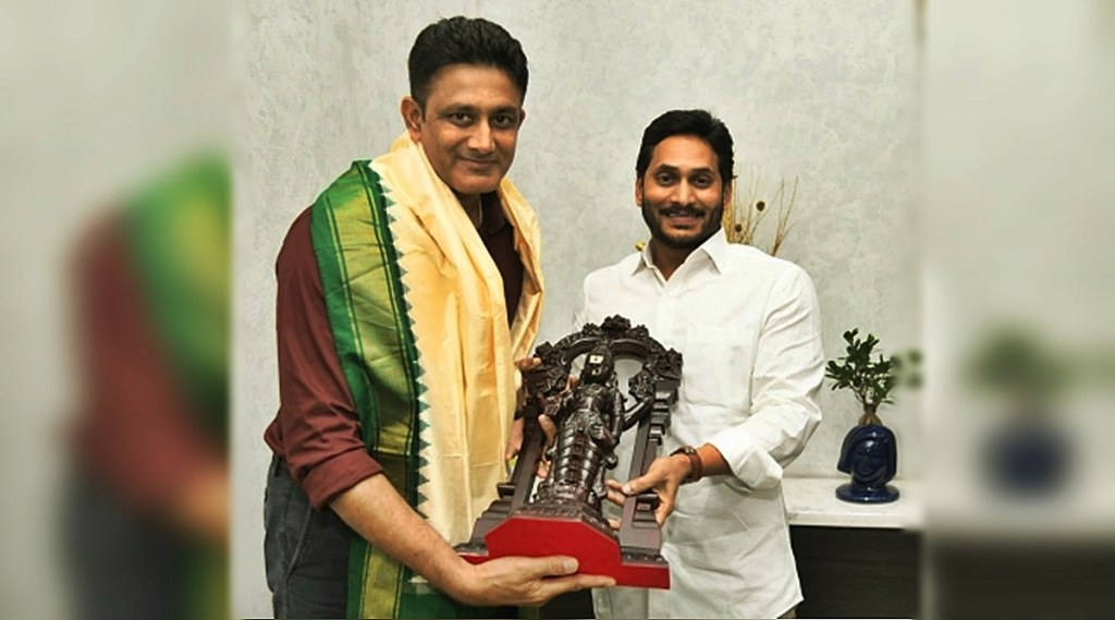 anil kumble meets Andhra cm jagan mohan reddy