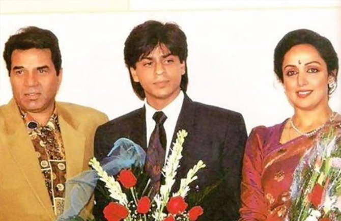 दोघांनी बऱ्याच अडचणींनंतर २५ ऑक्टोबर १९९१ रोजी लग्न केले होते आणि लग्नाच्या वेळी शाहरुख त्याच्या पहिल्या बॉलिवूड चित्रपट “दिल आशा है” मध्ये काम करत होता.