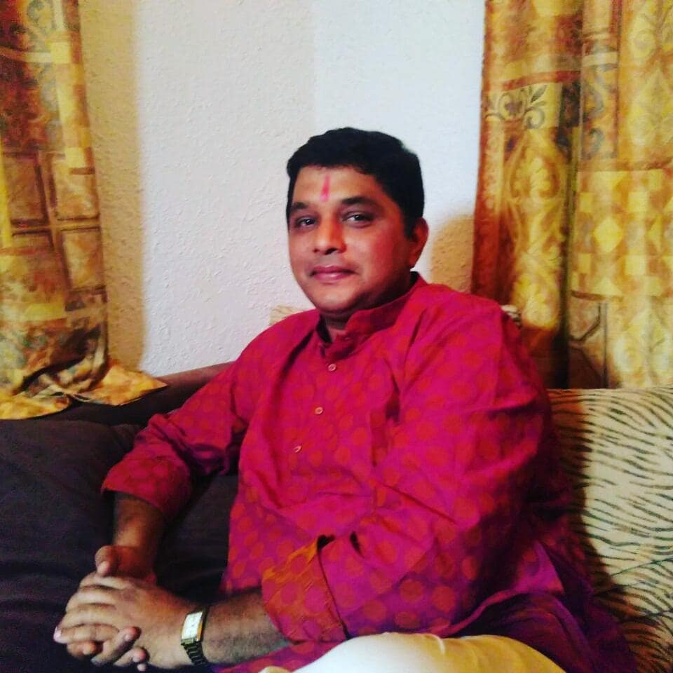 Aai Kuthe Kay Karte Sudhir Kedar Shirsekar Information Photos