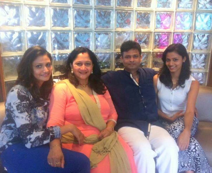 Alka Kubal Athalye Daughters Eashanee Kasturee Information Photos