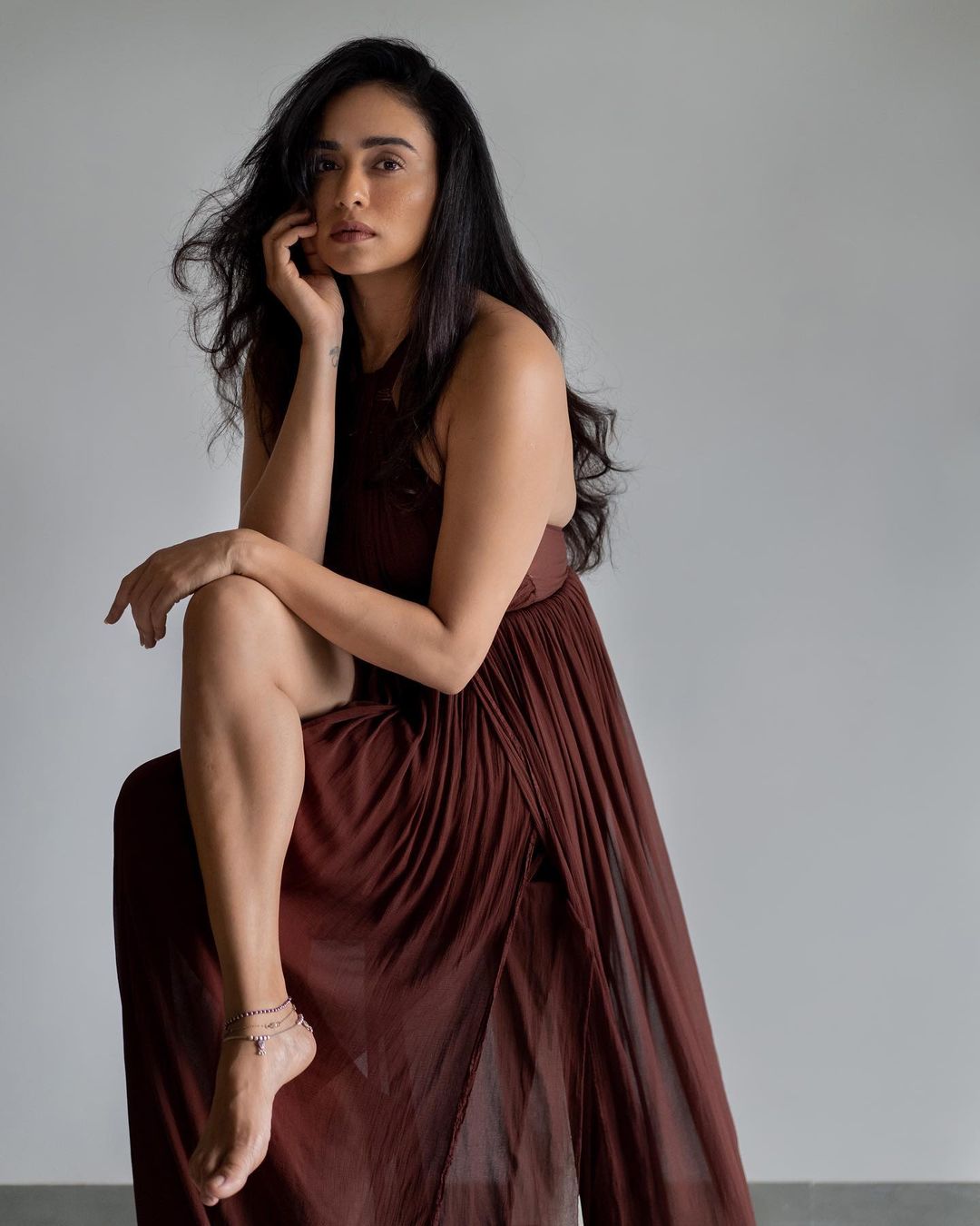 Amruta Khanvilkar Bold Photos