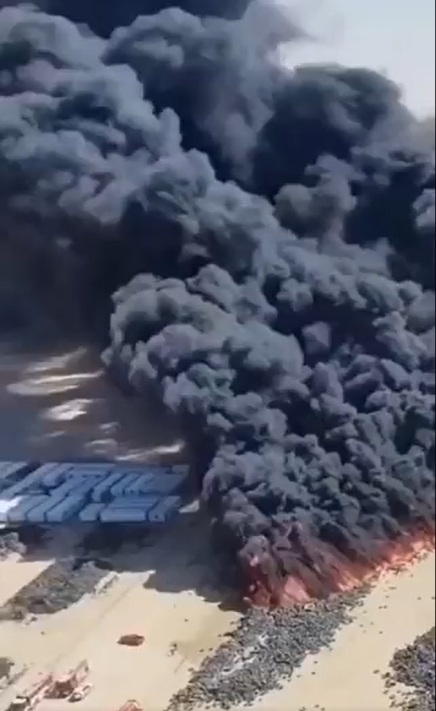 Kuwait Tyre Dump Fire Photos