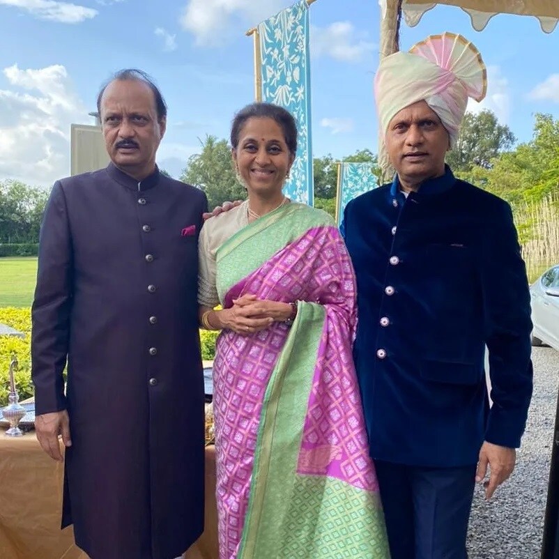 Sharad Pawar Family Shrinivas Pawar Daughter Mithila Pawar Wedding Photos Bangalore