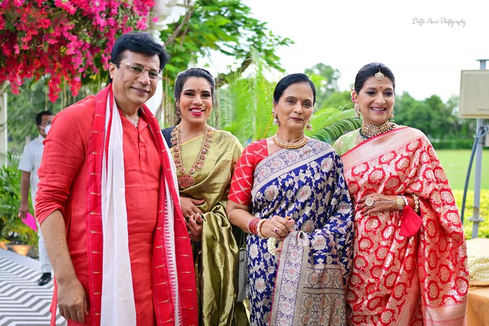 Sharad Pawar Family Shrinivas Pawar Daughter Mithila Pawar Wedding Photos Bangalore