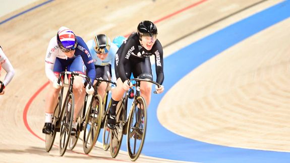 Former New Zealand Olympic cyclist Olivia Podmore dies at age of 24