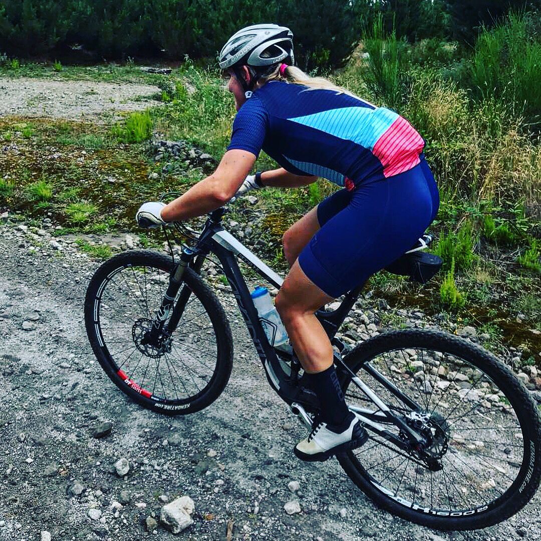 Former New Zealand Olympic cyclist Olivia Podmore dies at age of 24