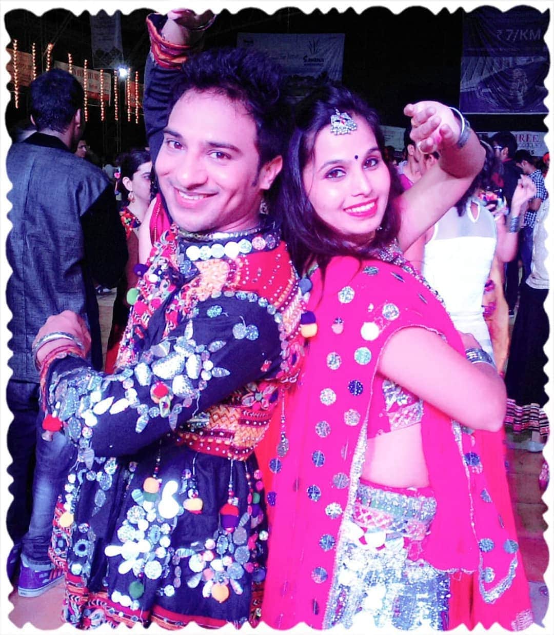 Yeu Kashi Tashi Me Nandayla Mohit fame Nikhil Raut wife Mayuri Raut