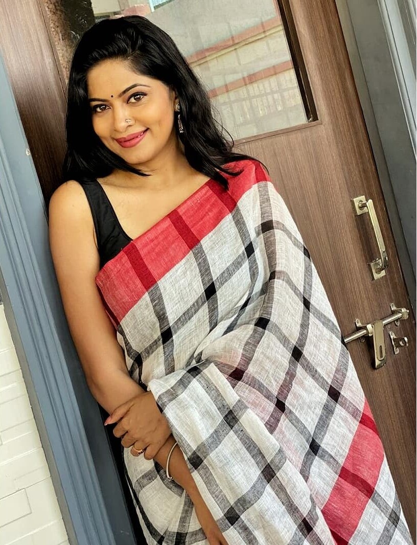 Shweta Shinde Sandeep Bhansali Information Photos