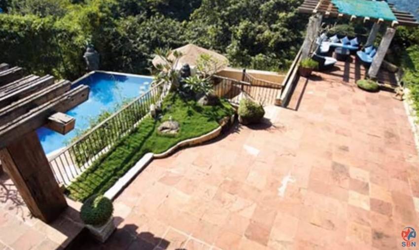 Suniel Shetty Khandala Luxurious Bungalow Inside Photos