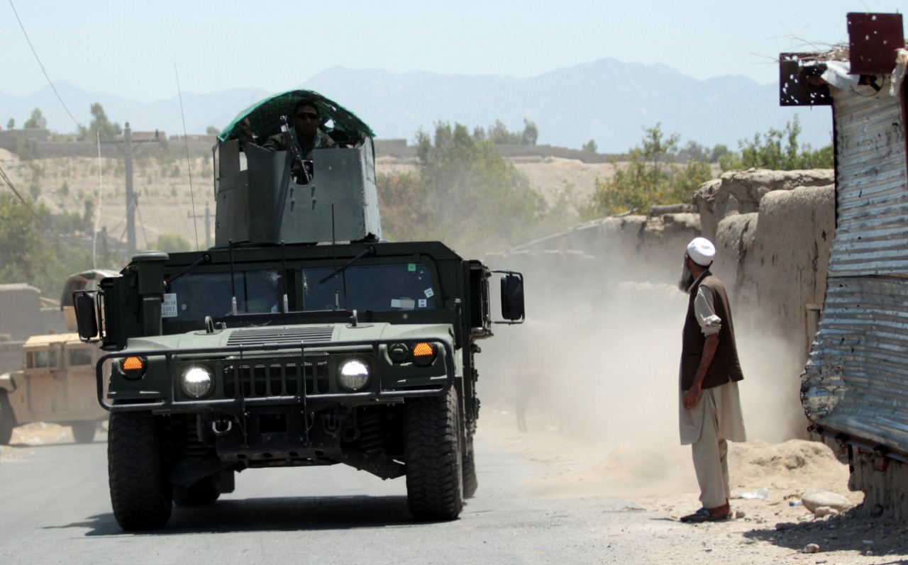 Taliban in Afghanistan crisis w
