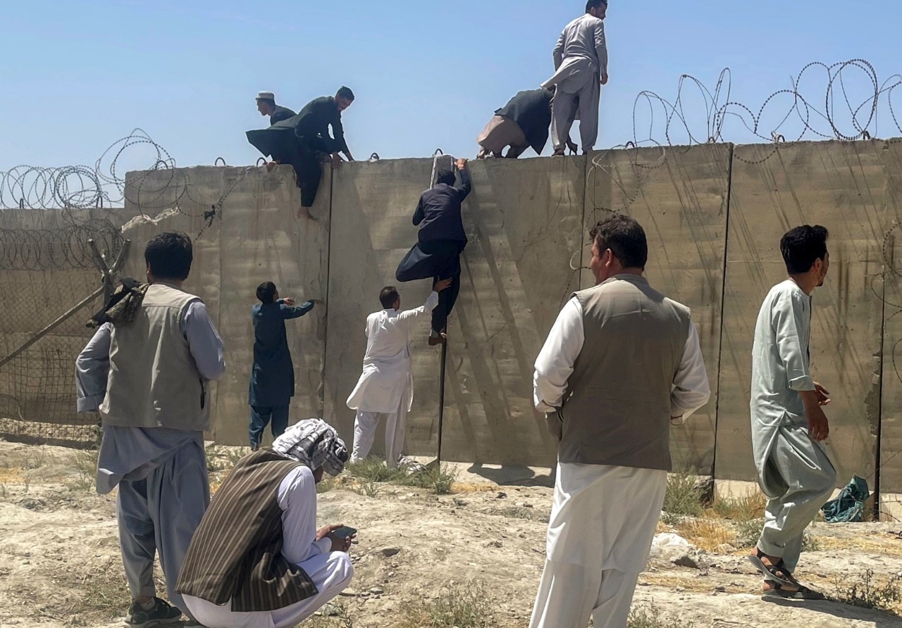 Taliban in Afghanistan crisis z