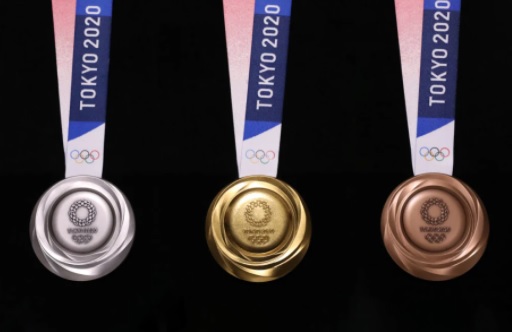 टोक्यो ऑलिम्पिकमध्ये भारताने ऐतिहासिक कामगिरी नवा इतिहास रचला आहे. यंदाच्या टोक्यो ऑलिम्पिकमध्ये भारताने एका सुवर्ण पदकासह एकूण सात पदकं जिकली आहेत. त्यामुळे लंडन ऑलिम्पिकमधील पदकांचा विक्रम मोडला गेला आहे.