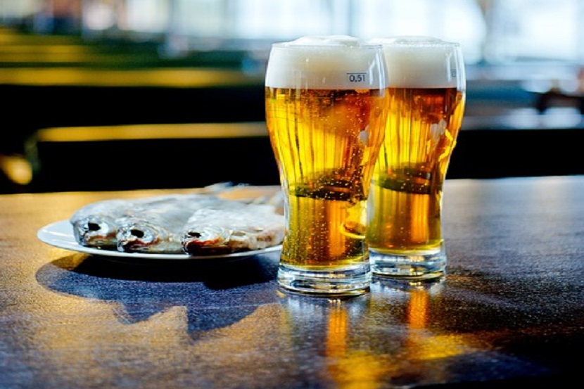बिअरची सर्वात जुनी रेसिपी सुमेरियन लोकांनी बनवली होती. ती 4,000 वर्ष जुनी आहे.