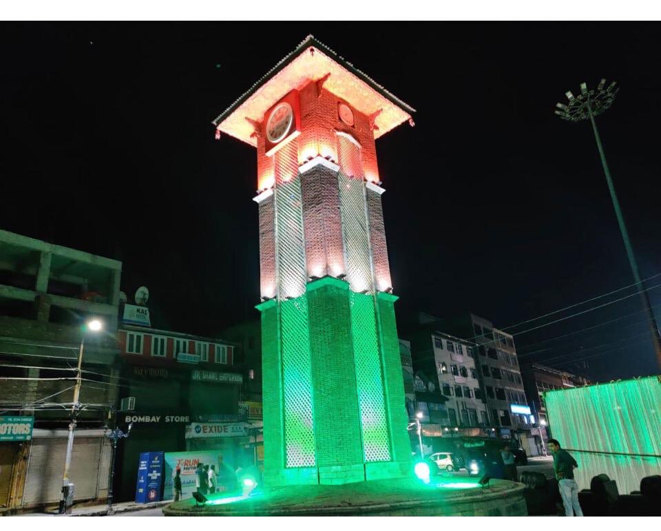 lal chawk in srinagar in tri color srinagar city in tri color (Photo - srinagar municipal corporation twitter)
