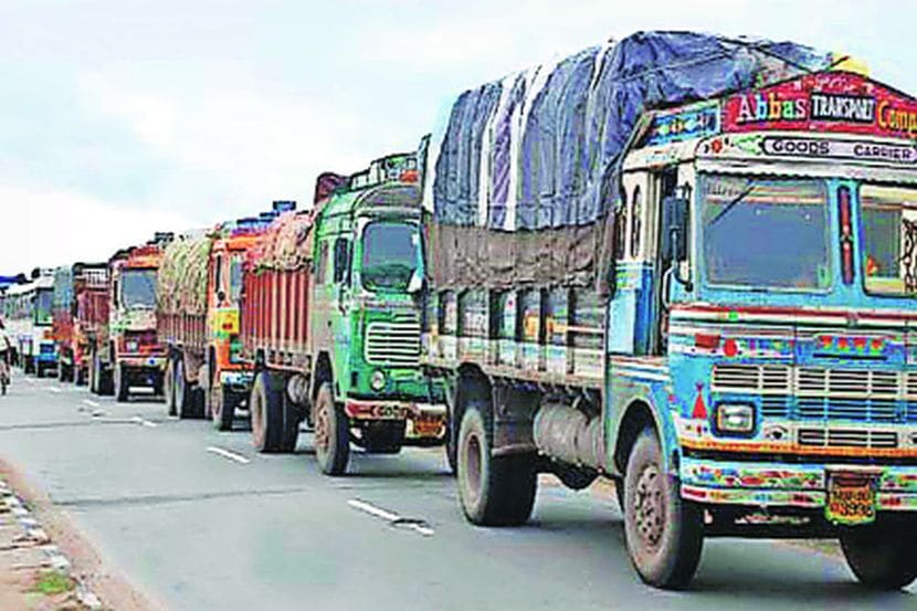 अवजड वाहने वेशीवरच रोखण्याची शिफारस