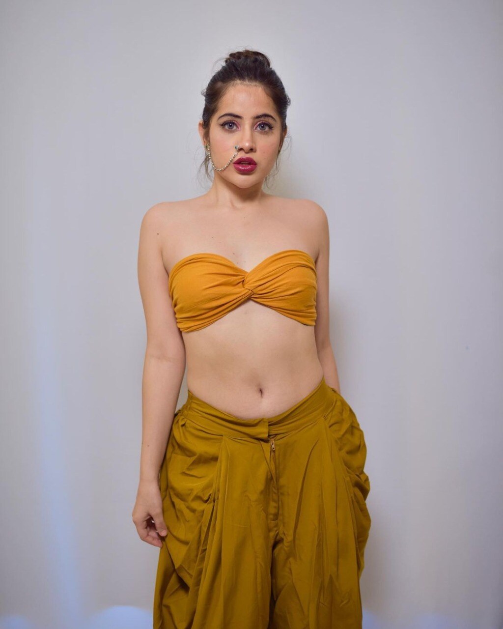 bigg boss ott, urfi javed, urfi javed talk about personal life,