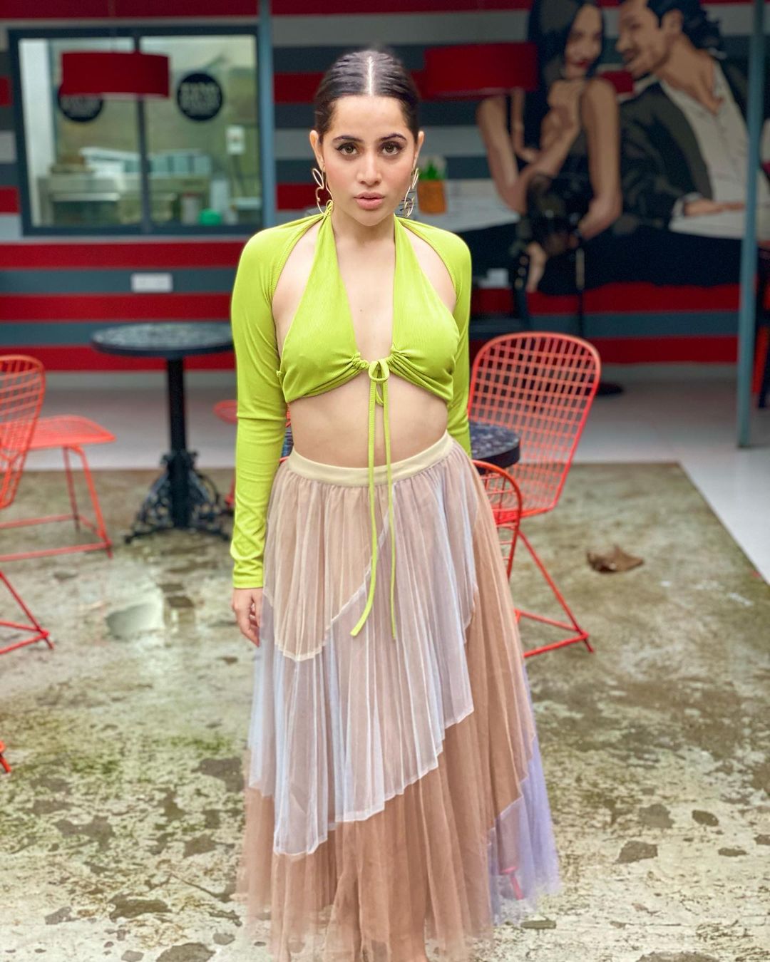 bigg boss ott, urfi javed, urfi javed talk about personal life,