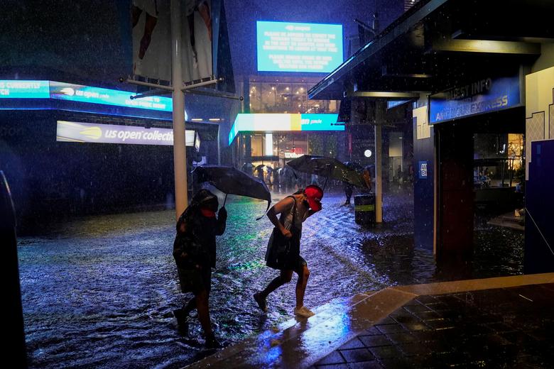 Hurricane Ida Photos