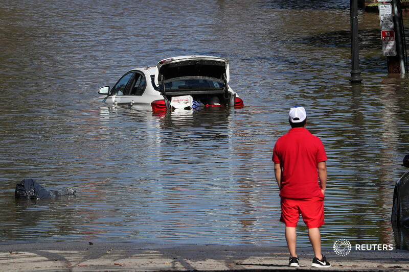 Hurricane Ida Photos
