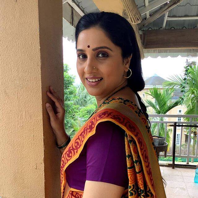 aai kuthe kay karte, aai kuthe kay krte, aai kuthe kay krte celebs fees, madhurani prabhulkar, madhurani prabhulkar fees, arundhati per episode fees,