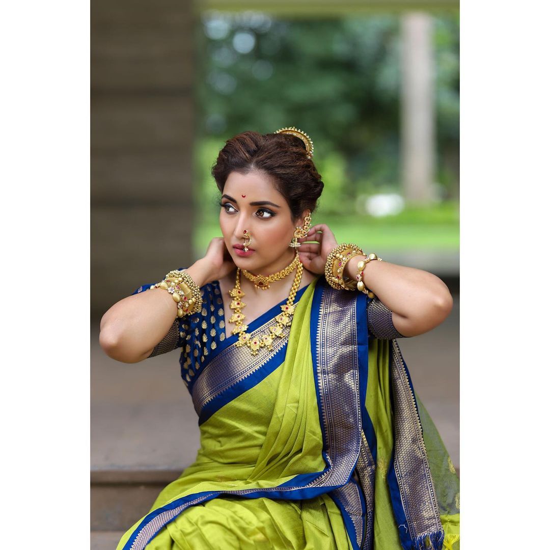 Rupali Bhosle Nauvari Saree Photos
