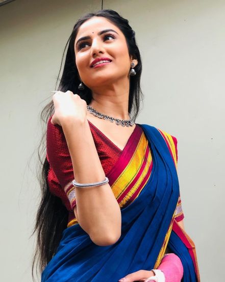 Pooja Birari Swabhiman TV Serial Information Photos