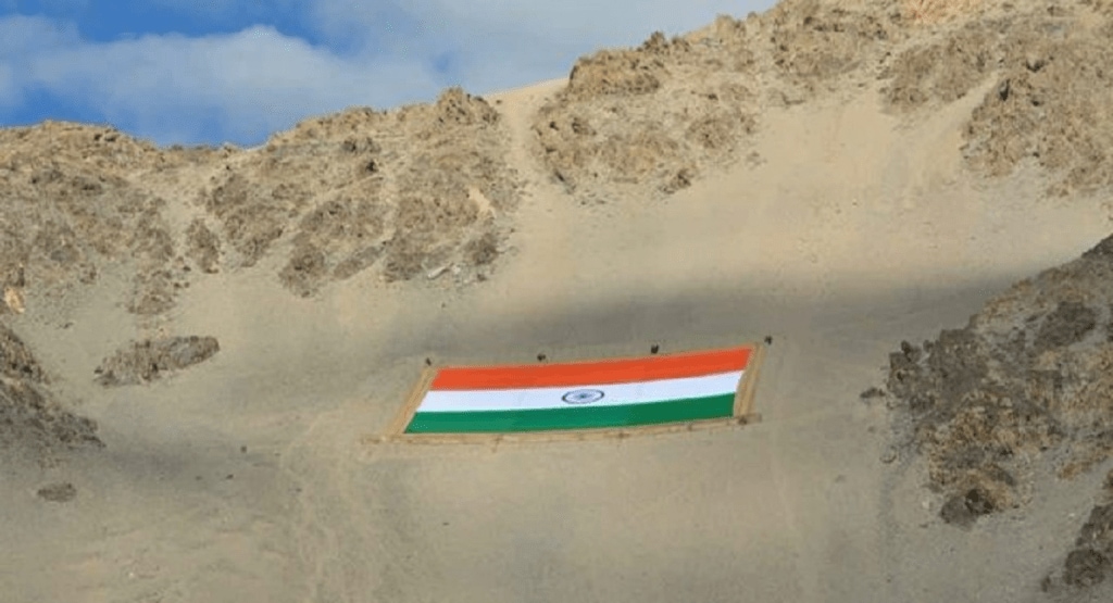 worlds largest khaadi flag in leg