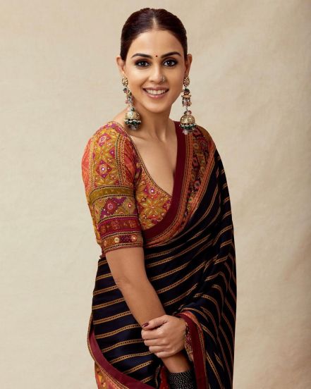 Genelia Deshmukh Saree Look Photos