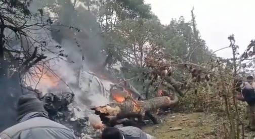 IAF MI-17V5 या श्रेणीतलं हे हेलिकॉप्टर होतं. लष्करातील किंवा इतर कोणत्याही व्हीआयपींच्या प्रवासासाठी अशा प्रकारच्या हेलिकॉप्टर्सचा वापर केला जातो. त्यामुळे या हेलिकॉप्टर्समध्ये सर्व प्रकारच्या सुरक्षेच्या उपाययोजनांची काळजी घेतली जाते.