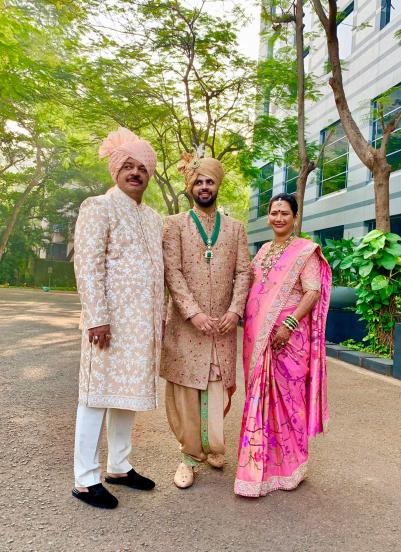 Shivsena MLC Ravindra Phatak Son Wedding Photos