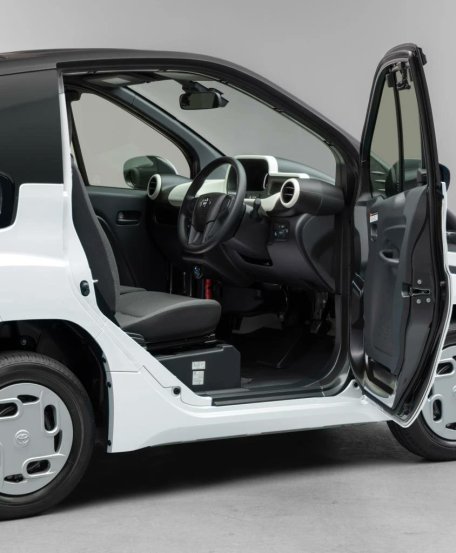 Toyota Launches C plus pod Ultra Compact Battery Electric Vehicle in Japan here is price in india and features