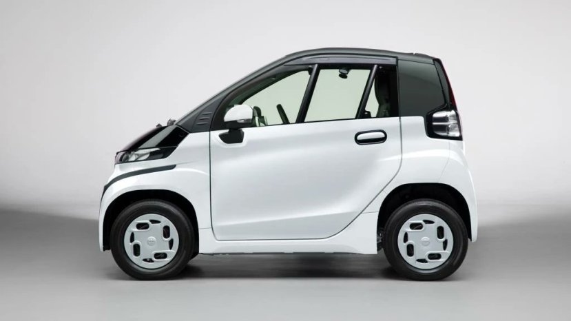 Toyota Launches C plus pod Ultra Compact Battery Electric Vehicle in Japan here is price in india and features